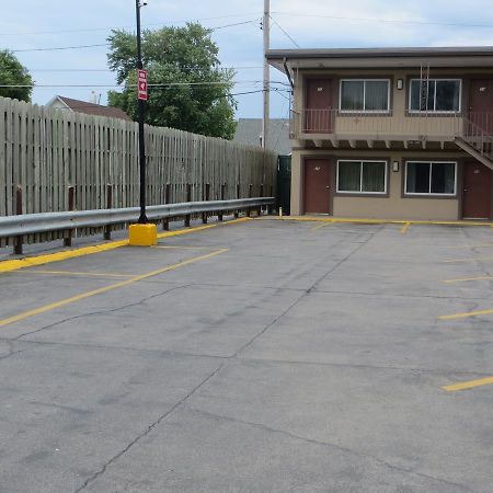 Deluxe Inn/Extended Stay - Council Bluffs Carter Lake Buitenkant foto