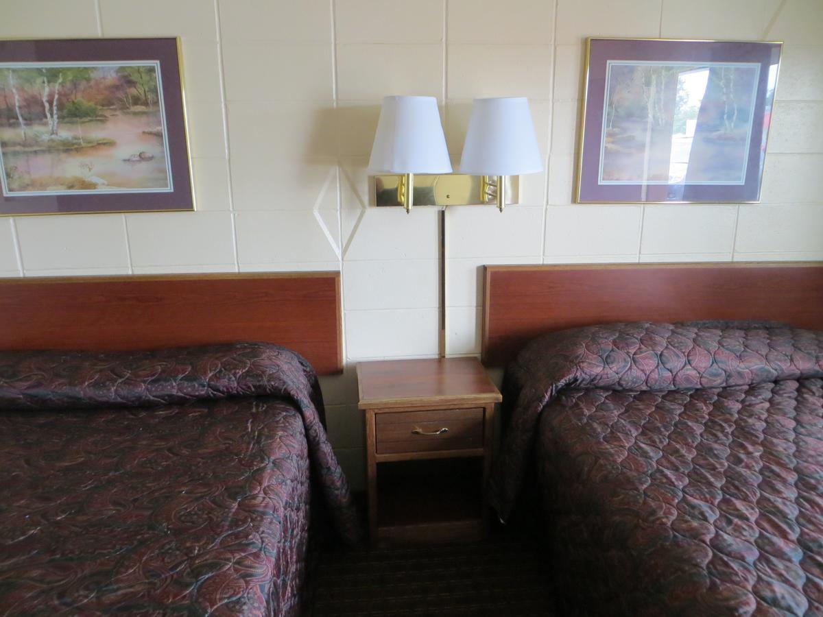 Deluxe Inn/Extended Stay - Council Bluffs Carter Lake Buitenkant foto